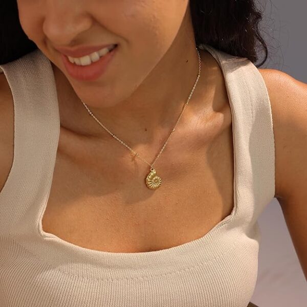 Women’s Gold Beaded Conch Shell Charm Necklace