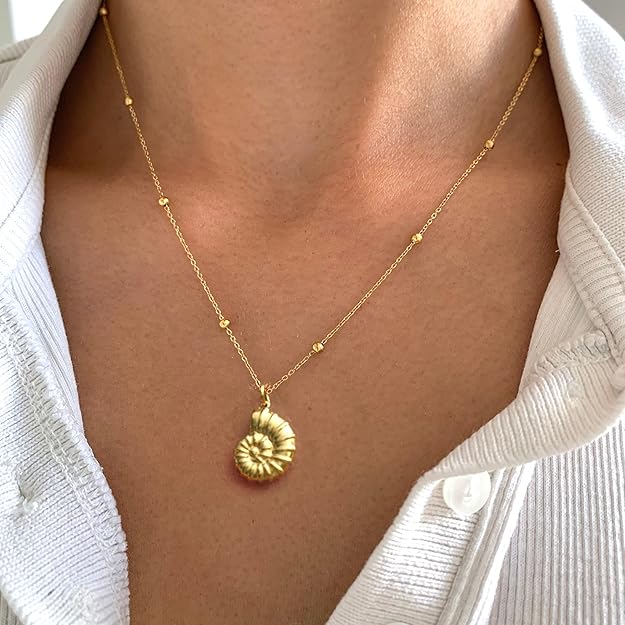 Women’s Gold Beaded Conch Shell Charm Necklace